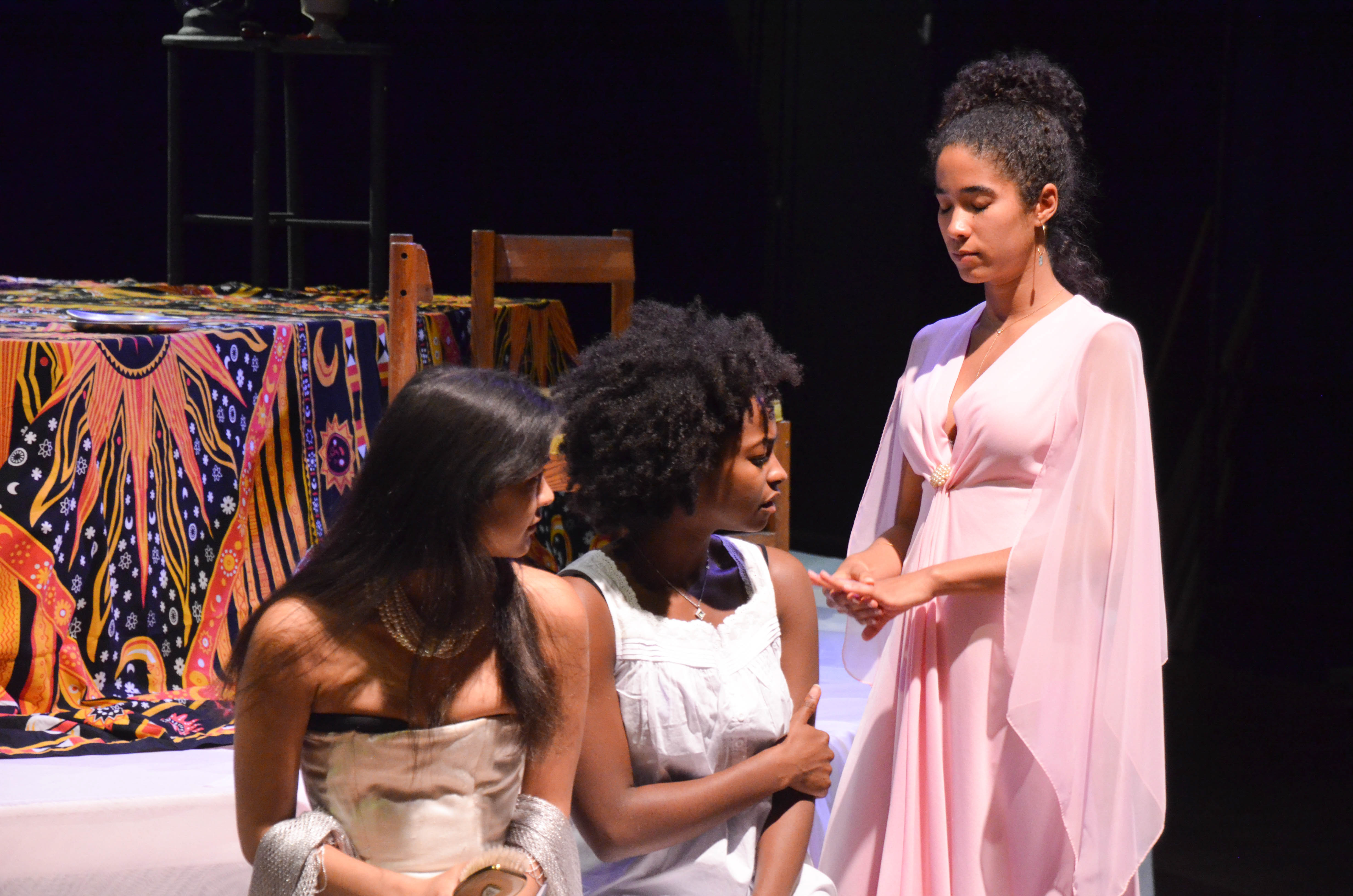 La Violecion of My Papiyon production photo